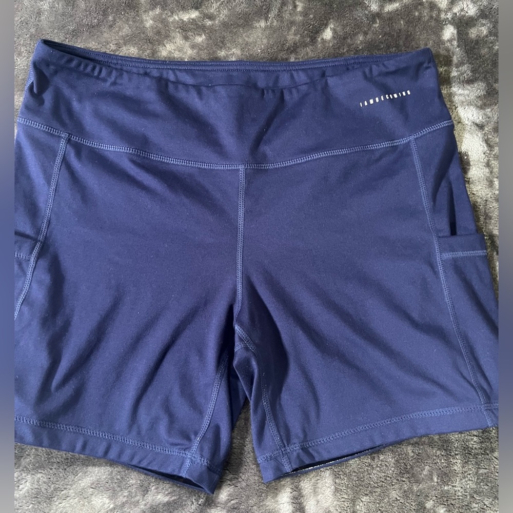 I Am Becoming Shorts with No-Ride Technology
